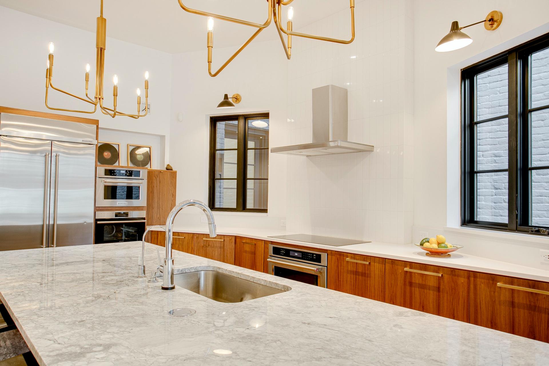 modern-marble-kitchen-countertop.jpg
